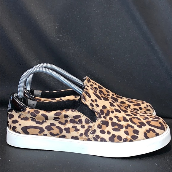 Dr. Scholl’s Be Free Leopard Print Slip On - Picture 3 of 6